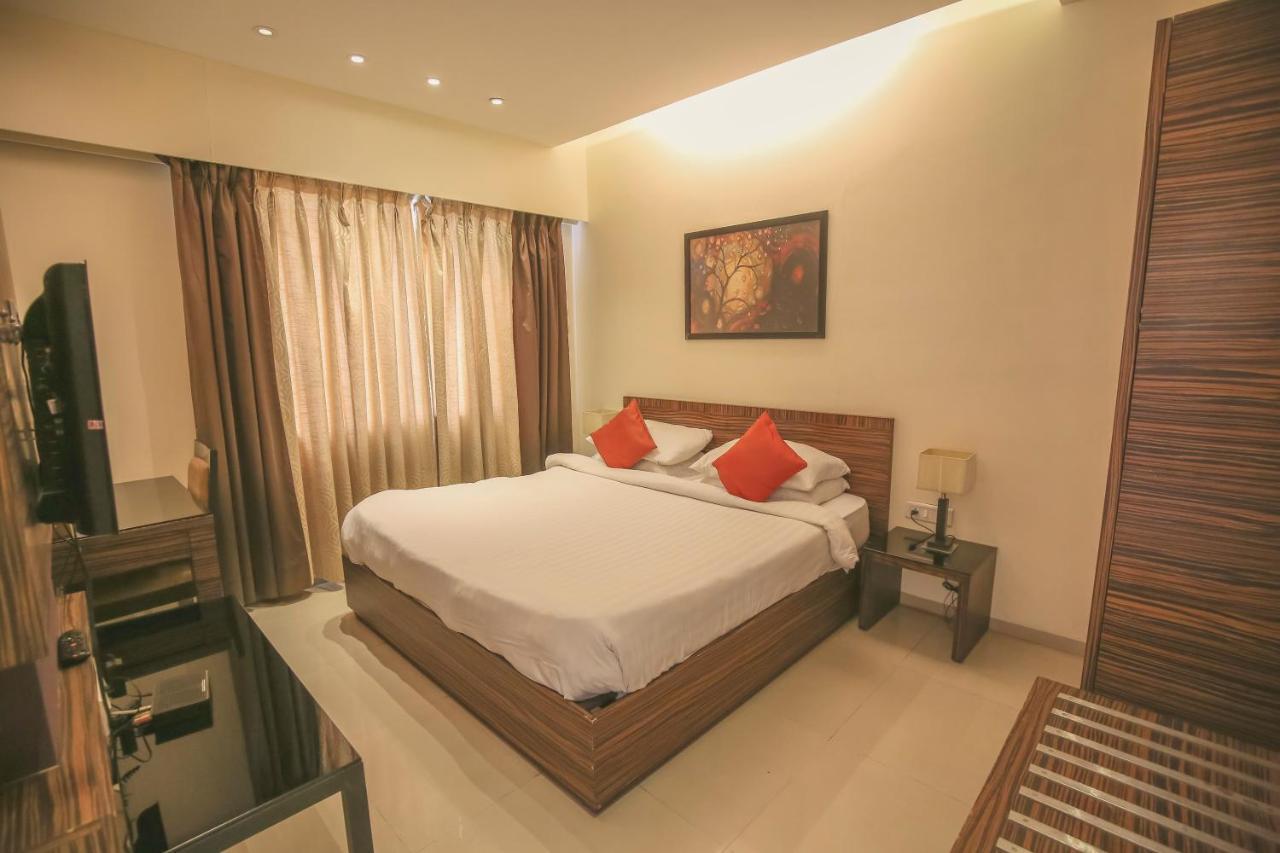 The Gold Haven Hotell Pune Eksteriør bilde